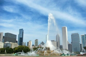 #LIVE #SwitchOnSummer – The Buckingham Fountain, Chicago, IL – 2022