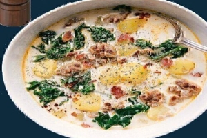 Zuppa Toscana Soup In Your Crockpot!