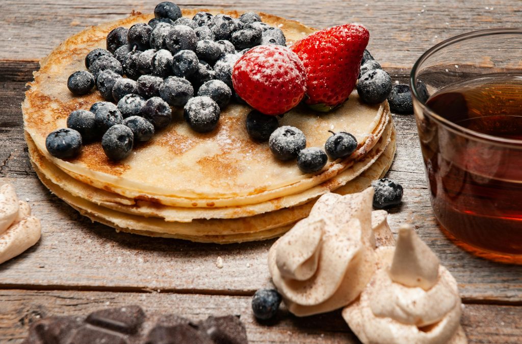 pancakes-with-strawberries-and-blueberries-on-top-2732666 pancakes_1709755111.jpeg Dmytro at Pexels