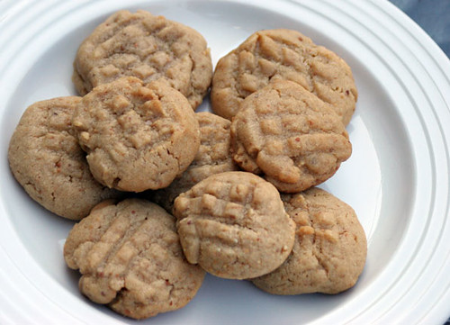 ultimate peanut butter cookies.jpg