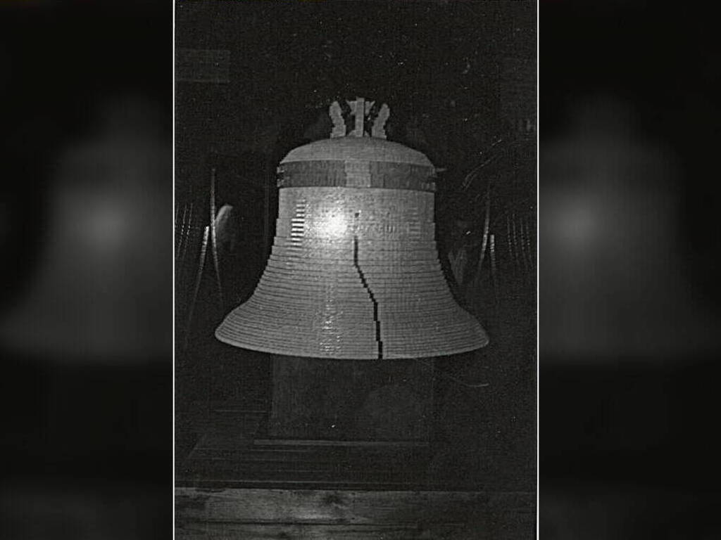 Featured Photo: LEGO® Americana Roadshow U.S. Monuments – The Liberty Bell