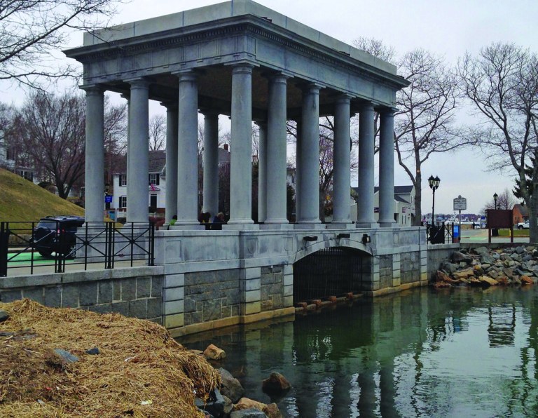 Plymouth Rock, Plymouth.jpg