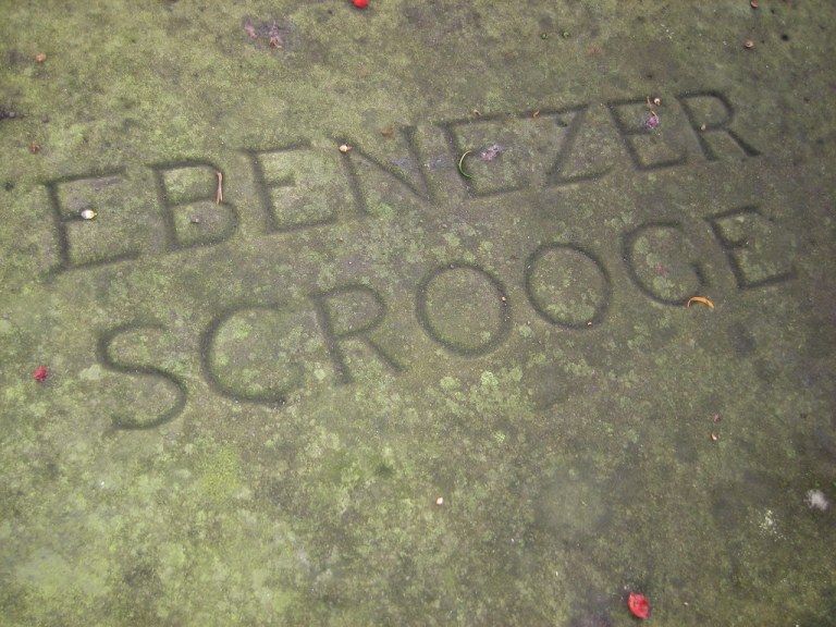 Ebenezer Scrooge's gravestone, Shrewsbury,jpg