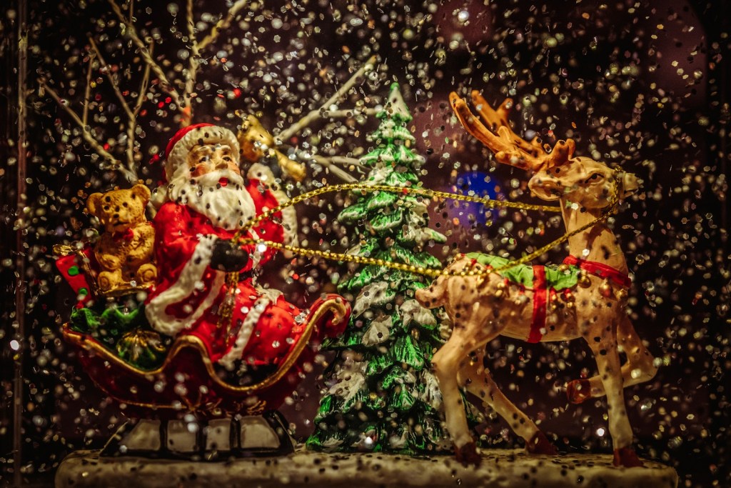 NORAD Tracks Santa Live on Christmas Eve – 2024