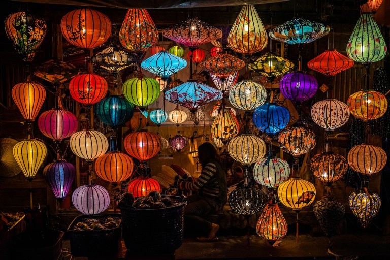 market, lamps, light, person, hoi an, vietnam, lampingons, market, hoi an, vietnam, vietnam, vietnam, vietnam, vietnam.jpg
