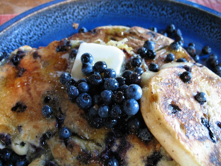 Blueberry pancakes.jpgblueberry pancakes