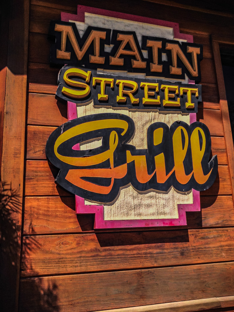 Main Street Grill.jpg