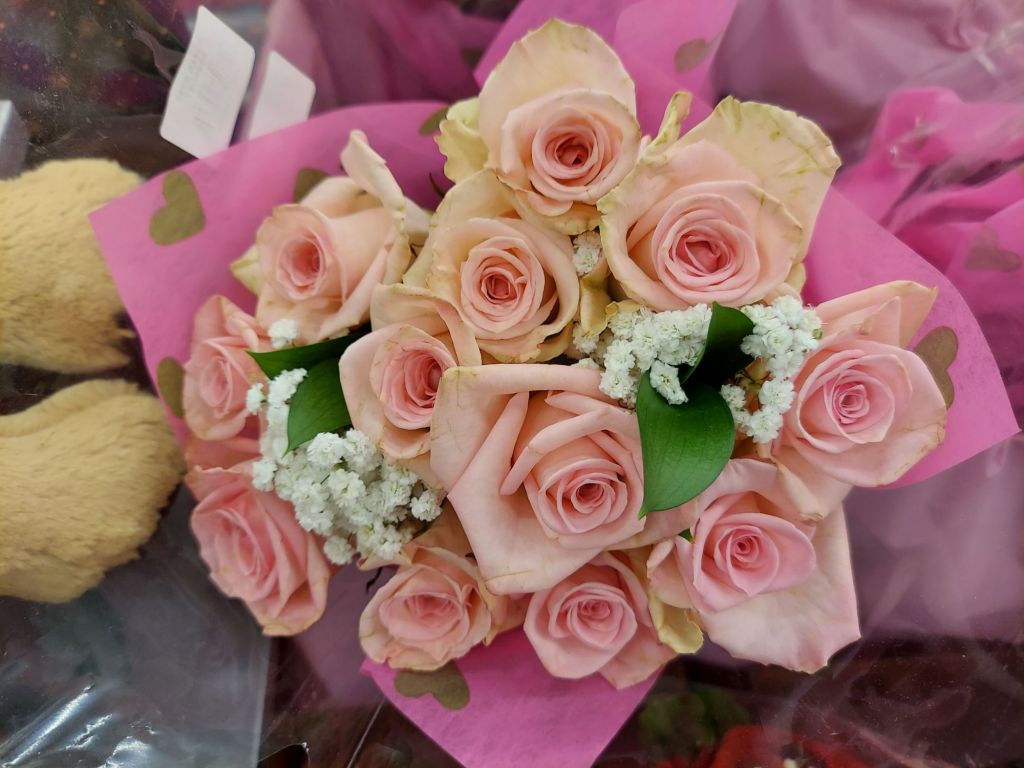 Featured Photo: Flower Bouquet Photo of the Day – The 4th Week of June ’25