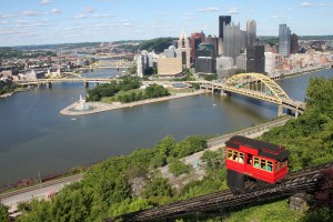 Duquesne Incline and Skyline.jpg
