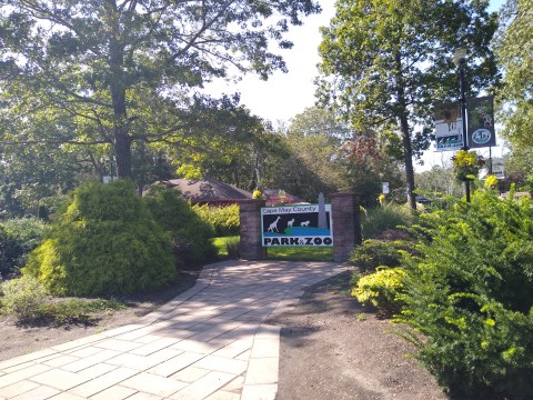 Cape May County Park & Zoo sign.jpg