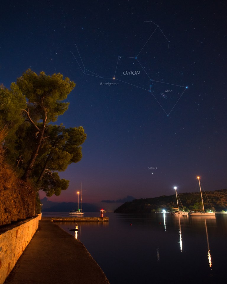 Rising of Orion Constellation and Sirius.jpg