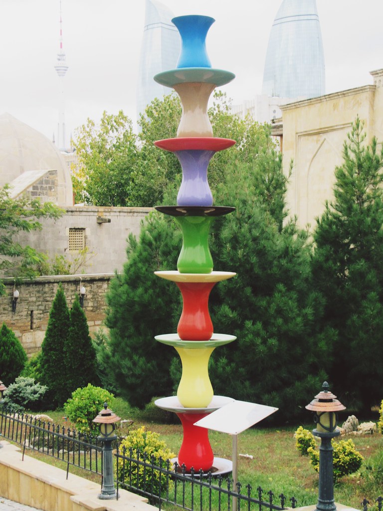 Statue representing Armudu the glasses they drink tea out of in Baku Azerbaijan.jpg
