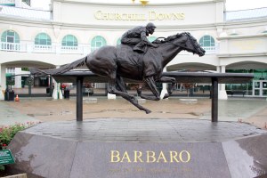 Barbaro Memorial - Churchill Downs Museum