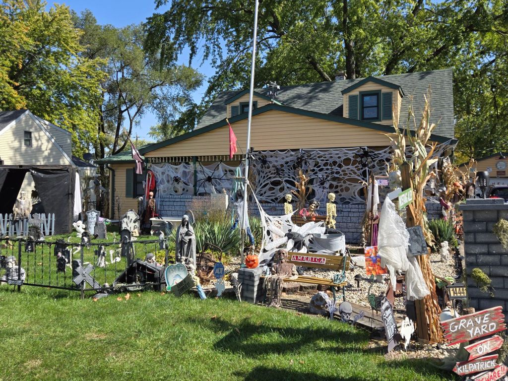 Featured Photos & Video: The 31 Days of Halloween – Day 2: Scare of an RIP at Cemetery on Kilpatrick, Midlothian