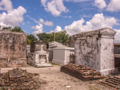 St. Louis Cemetery No. 1.jpg