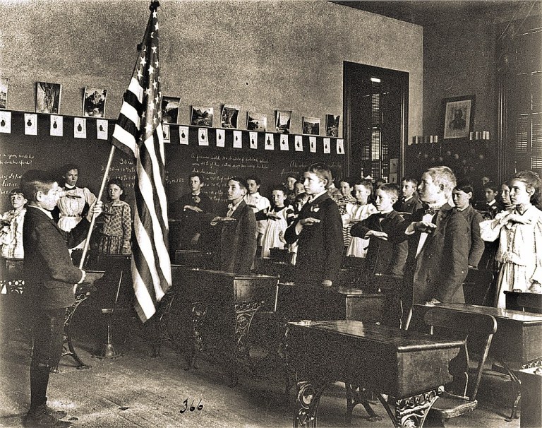 Pledge of allegiance to the flag, 8th Division, Wash DC - 1899.jpg