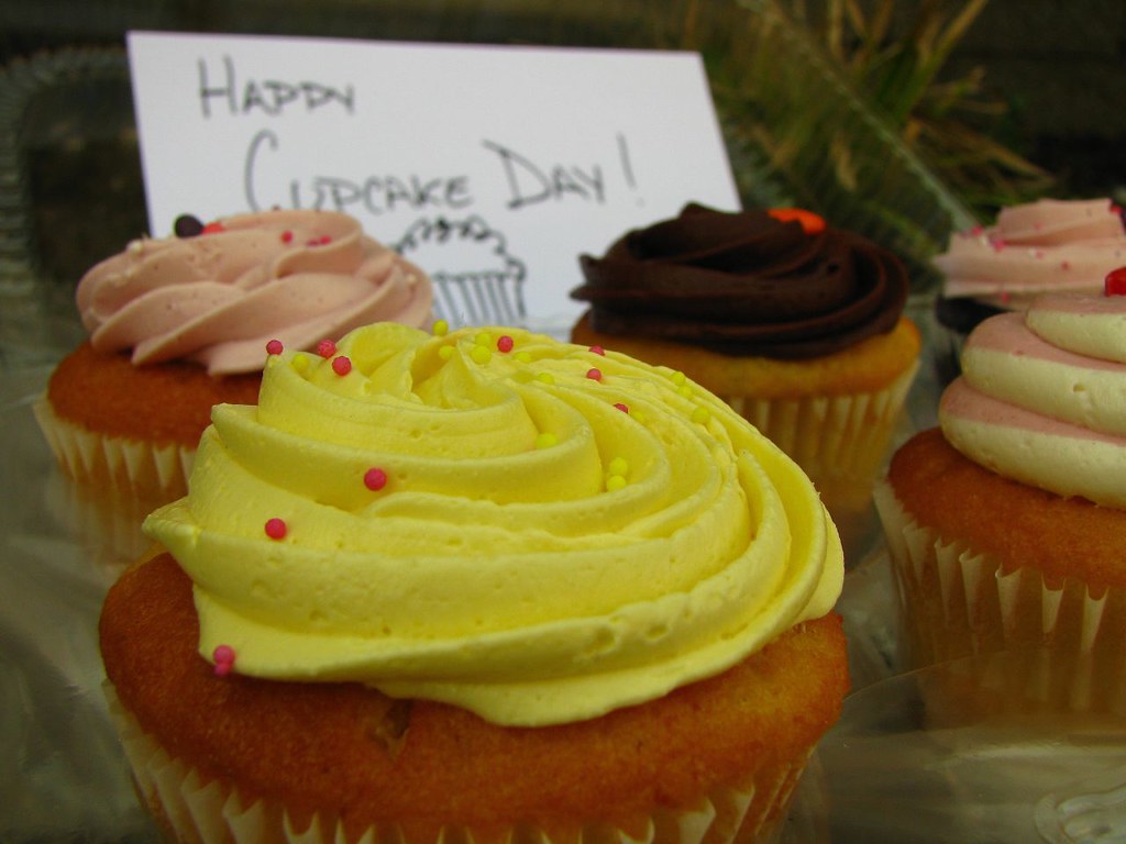 Happy National Cupcake Day – 2025