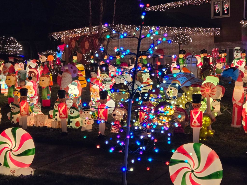 Featured Photo + Video: The 25 Days of Christmas – Day 2: Yuletide at Blow Mold Mania, Orland Park