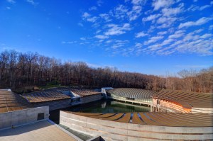 Crystal Bridges Museum of American Art.jpg
