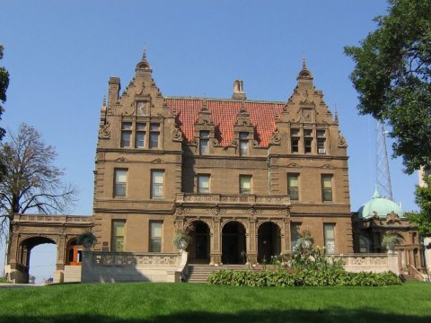Pabst Mansion Off Wisconsin Avenue.jpg