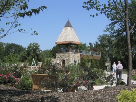 Olbrich Botanical Gardens.jpg